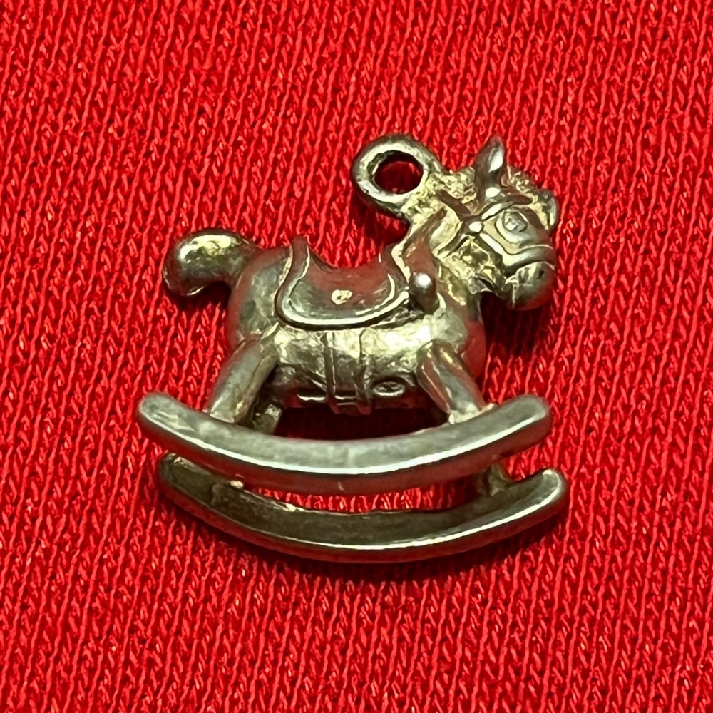 Silver Rocking Horse Brooch - Picture 2 of 16